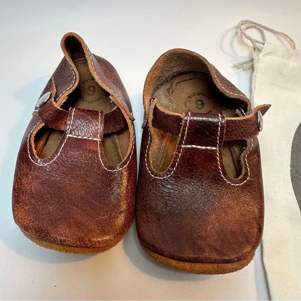 MP Mon Petit Shoes Saddle T-Strap‎ Soft Soled Shoes size 6